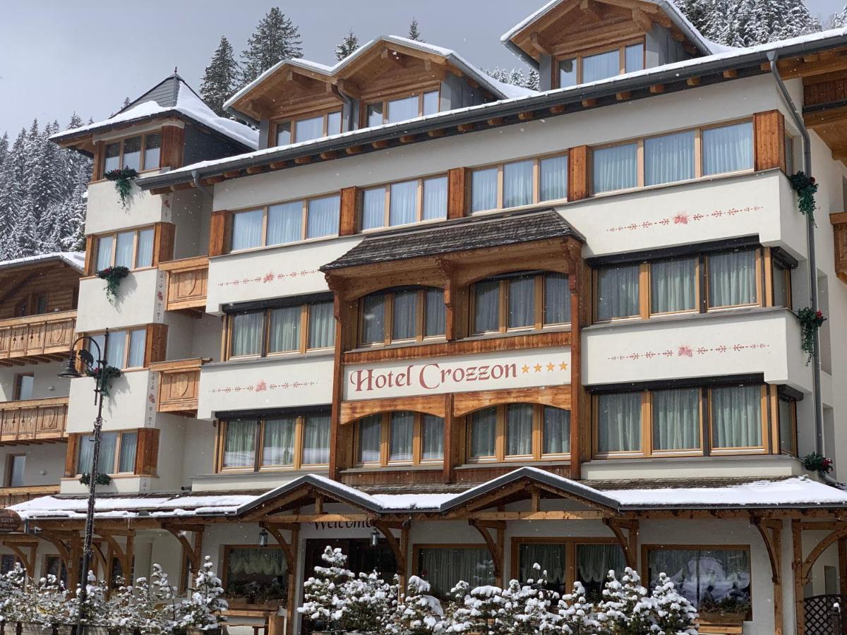 Hotel Crozzon มาดอนนาดีกัมปิโญ ภายนอก รูปภาพ