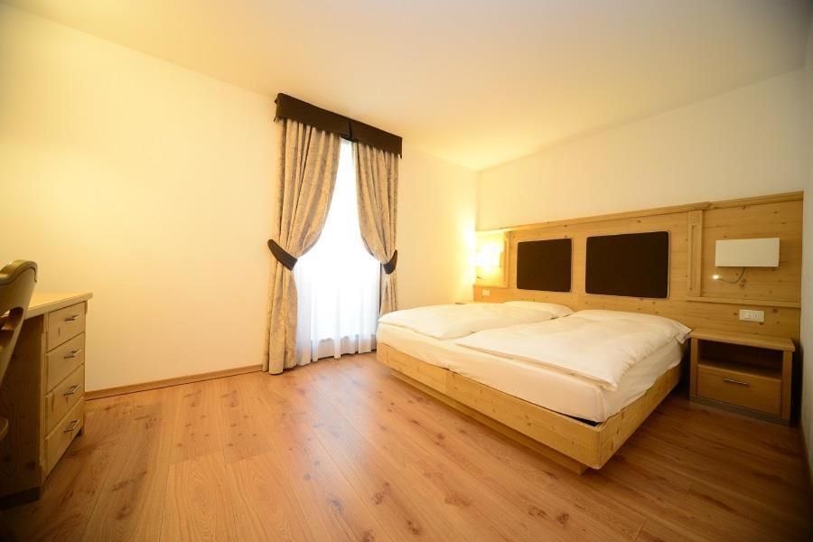 Hotel Crozzon มาดอนนาดีกัมปิโญ ภายนอก รูปภาพ